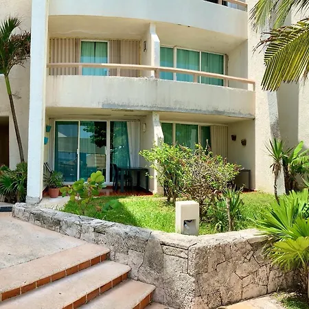 Preciosos Estudio Vista Al Mar O Jardin